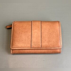 Vintage Coach Leather Trifold Wallet